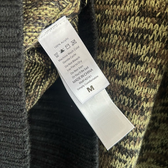 NWT LuLaRoe Harper Sweater Medium - Picture 3 of 4